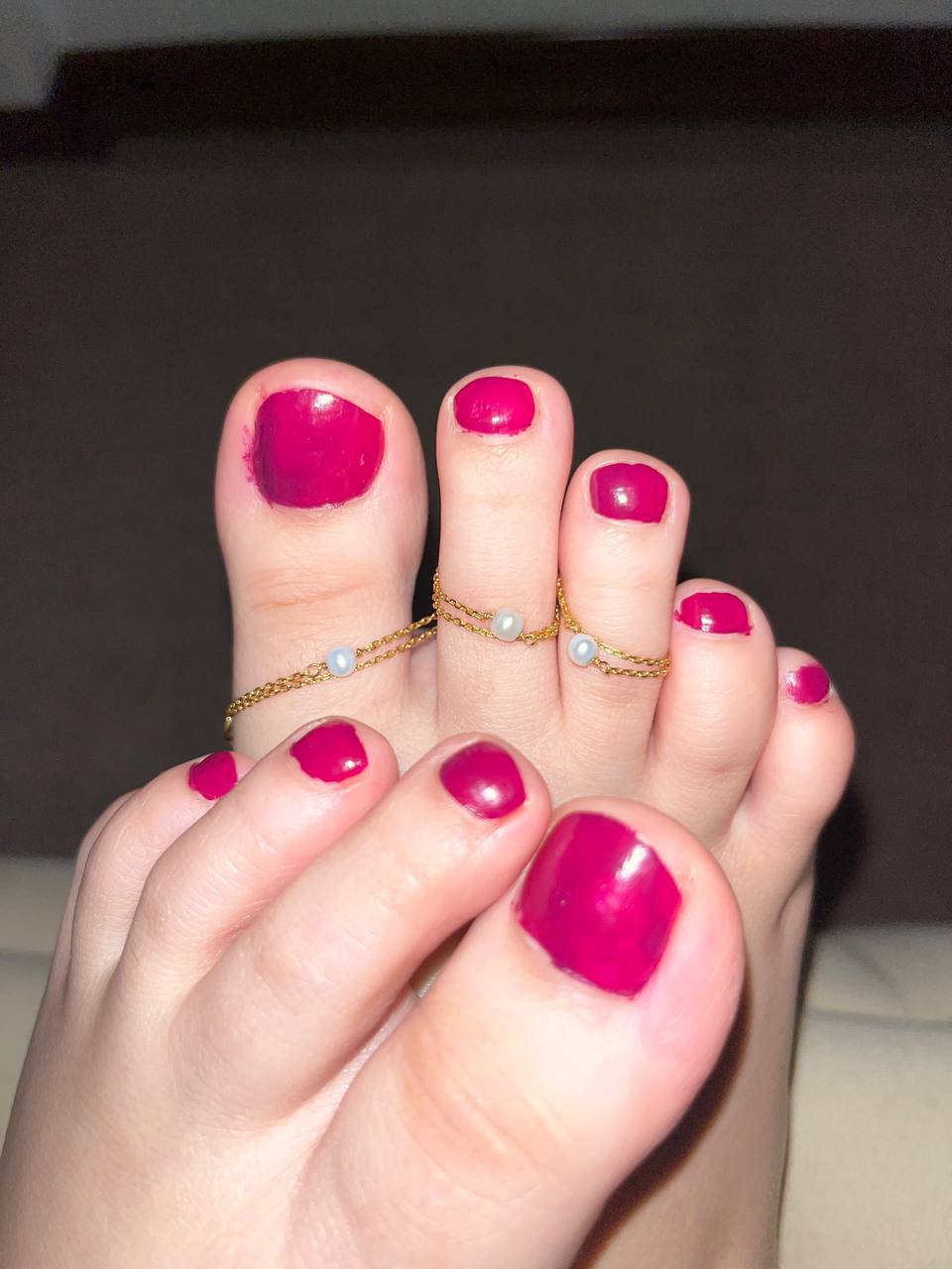 Pink pedi details